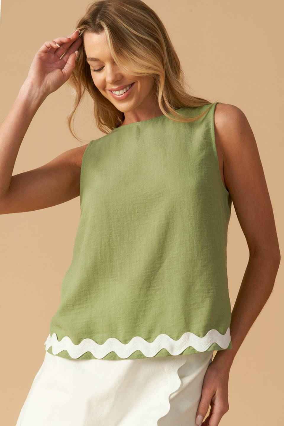 DRIFTING CURRENTS WOVEN TOP