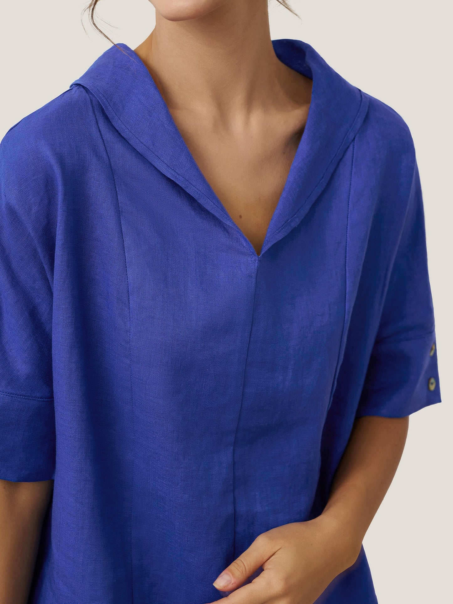 Linen V-Neck Short Sleeve Shirt SIERRA