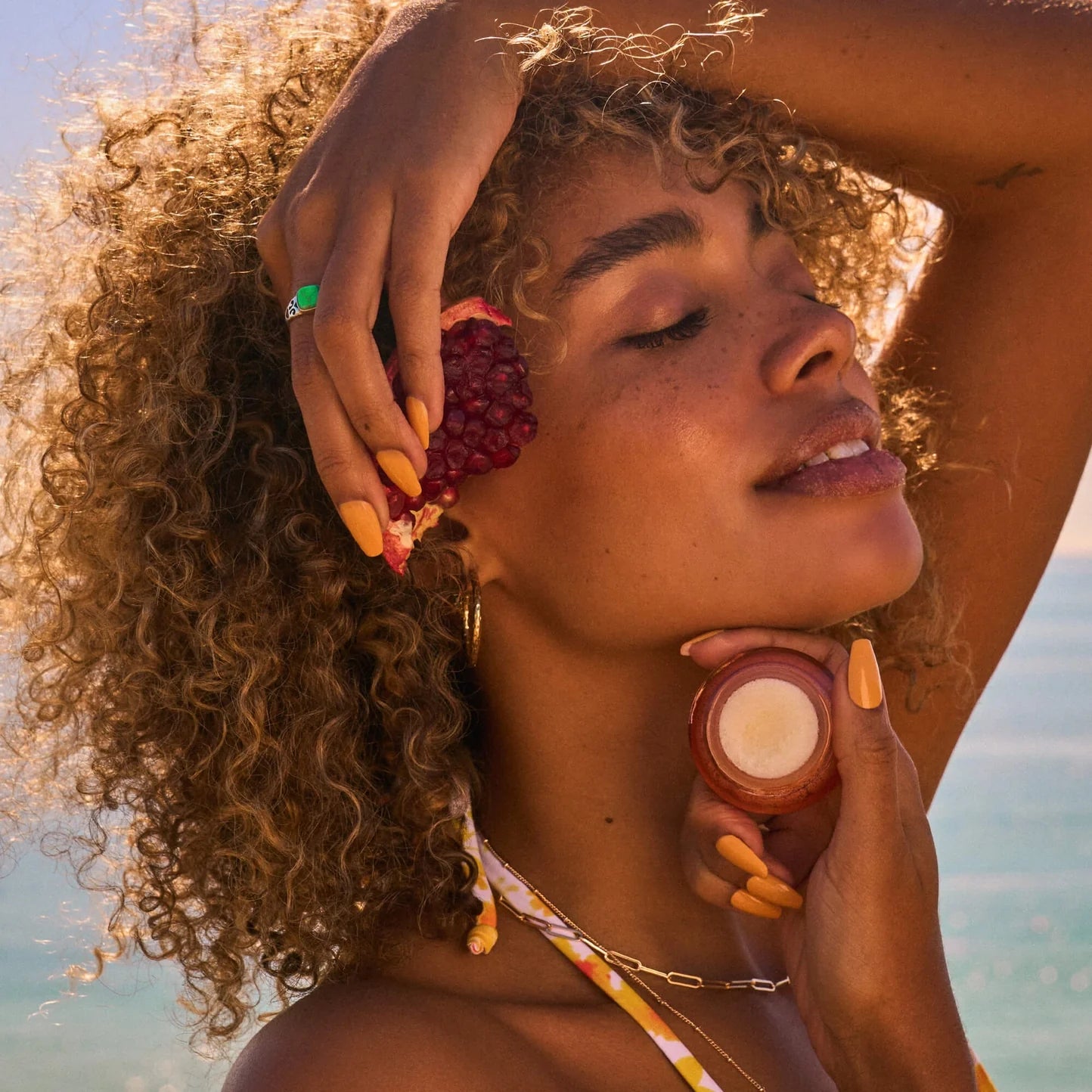 Lip Scrub: Pomegranate Peach