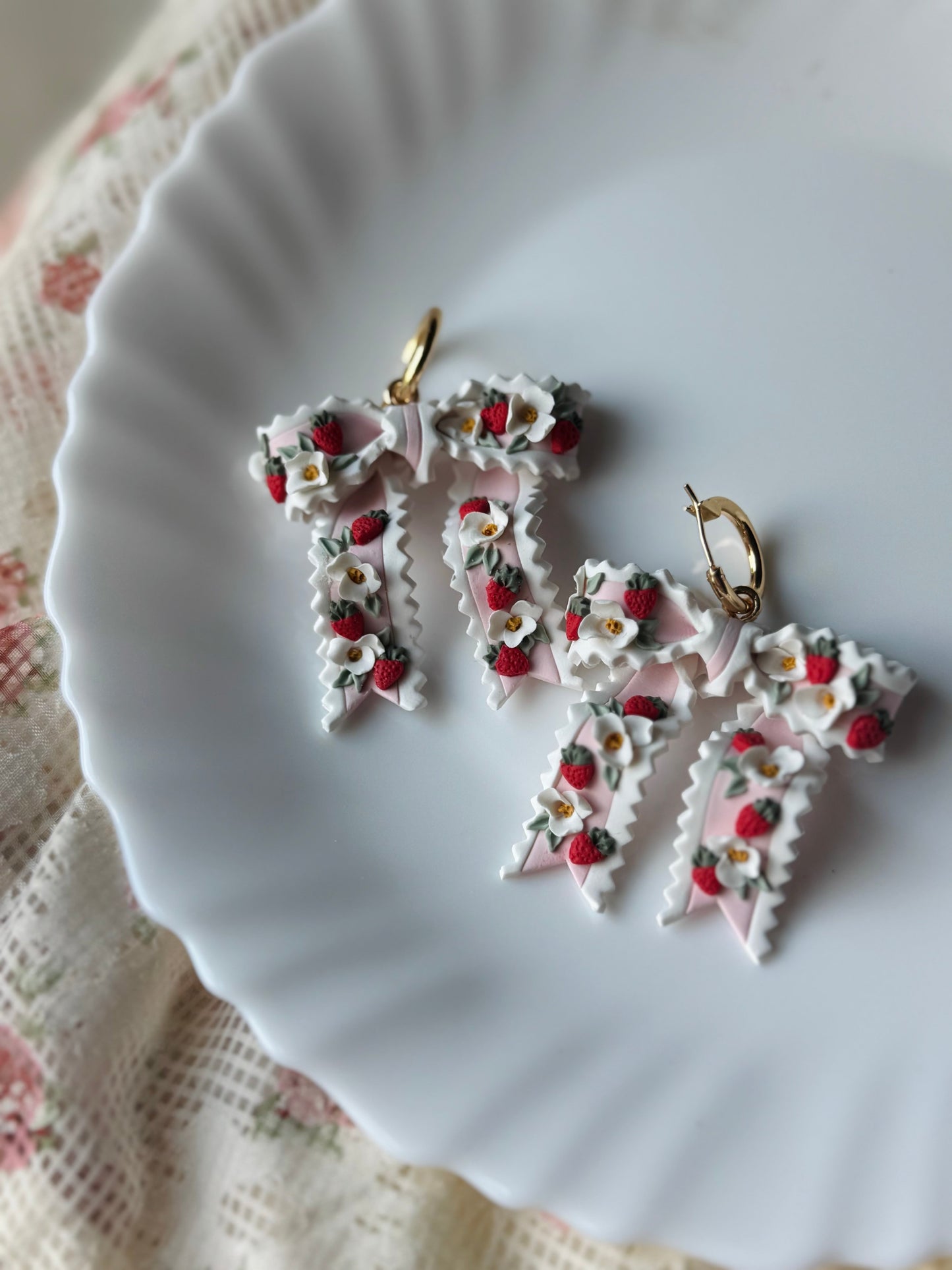 Strawberry Ribbons