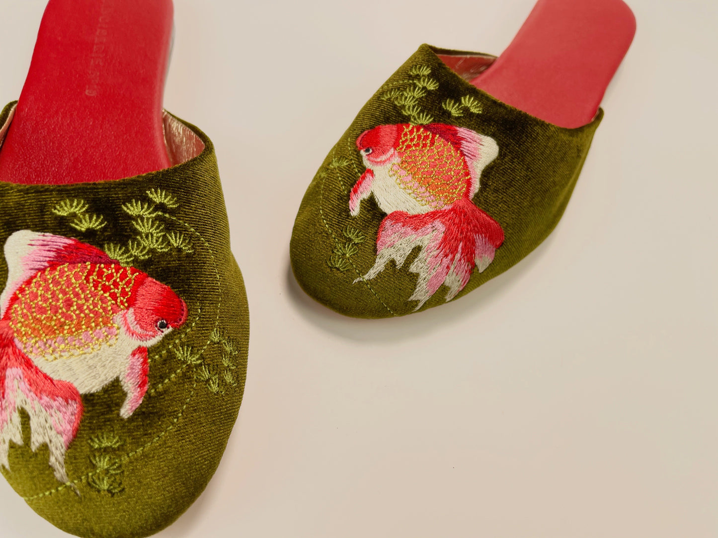 Embroidered goldfish in olive velvet mules slippers