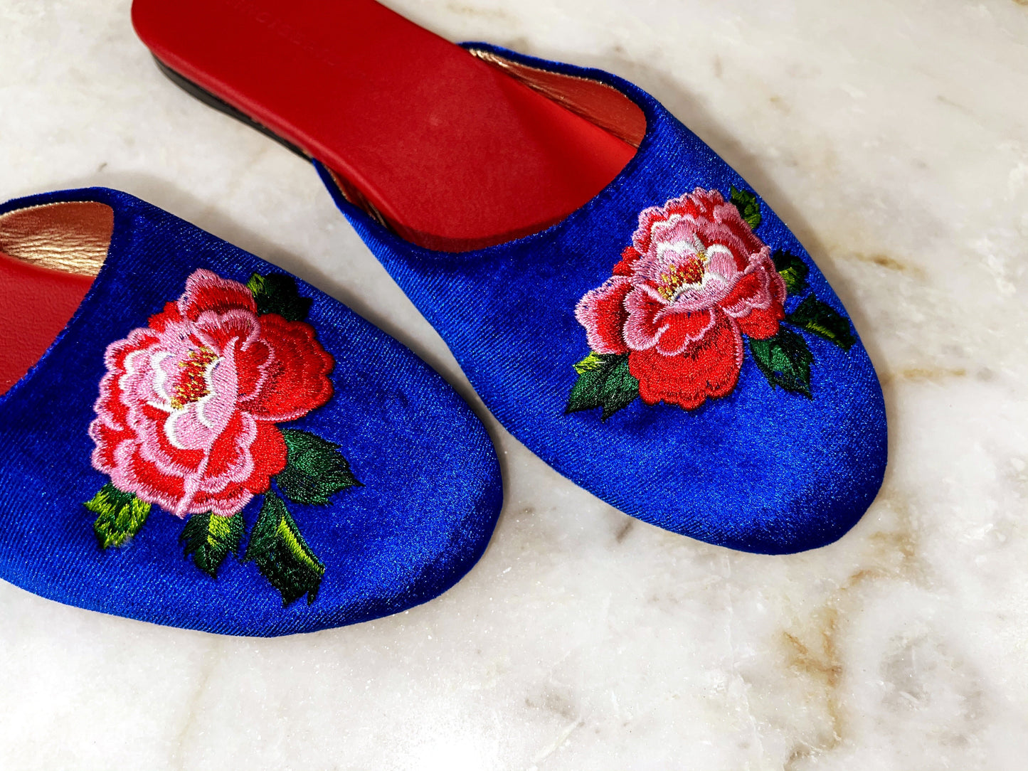 Embroidered peony in Parisienne blue velvet mules slippers