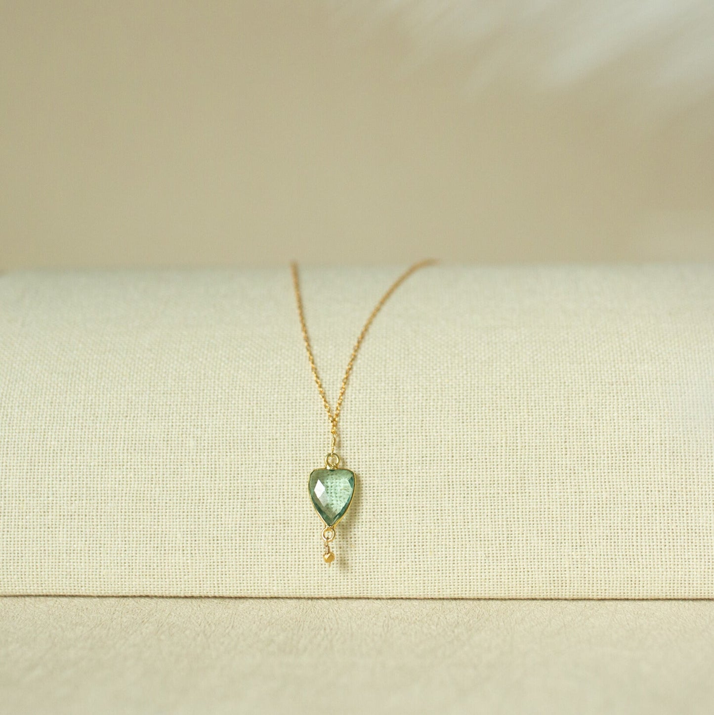 Green Amethyst Gold Isla Necklace