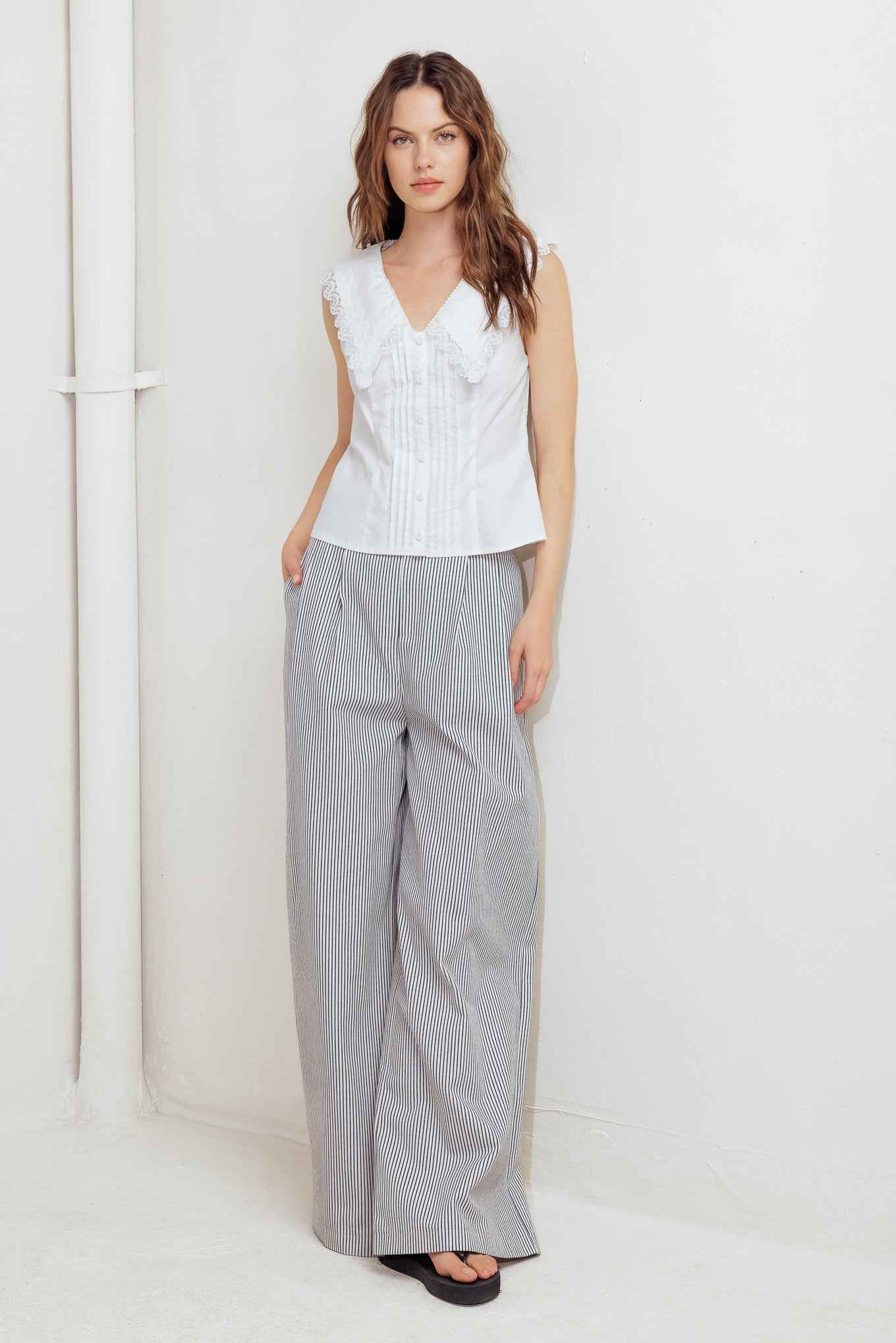 FRENCH MEADOW WOVEN TOP