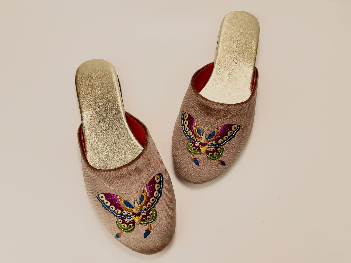 Embroidered butterfly in taupe velvet mules slippers