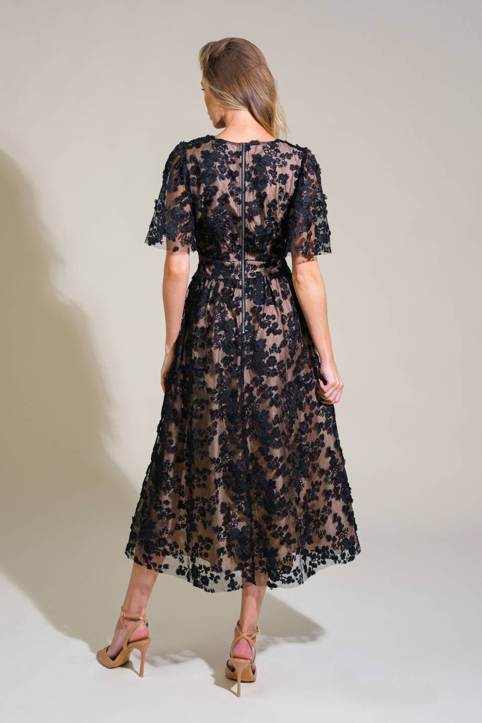 DREAMY BLOSSOM WOVEN LACE MIDI DRESS