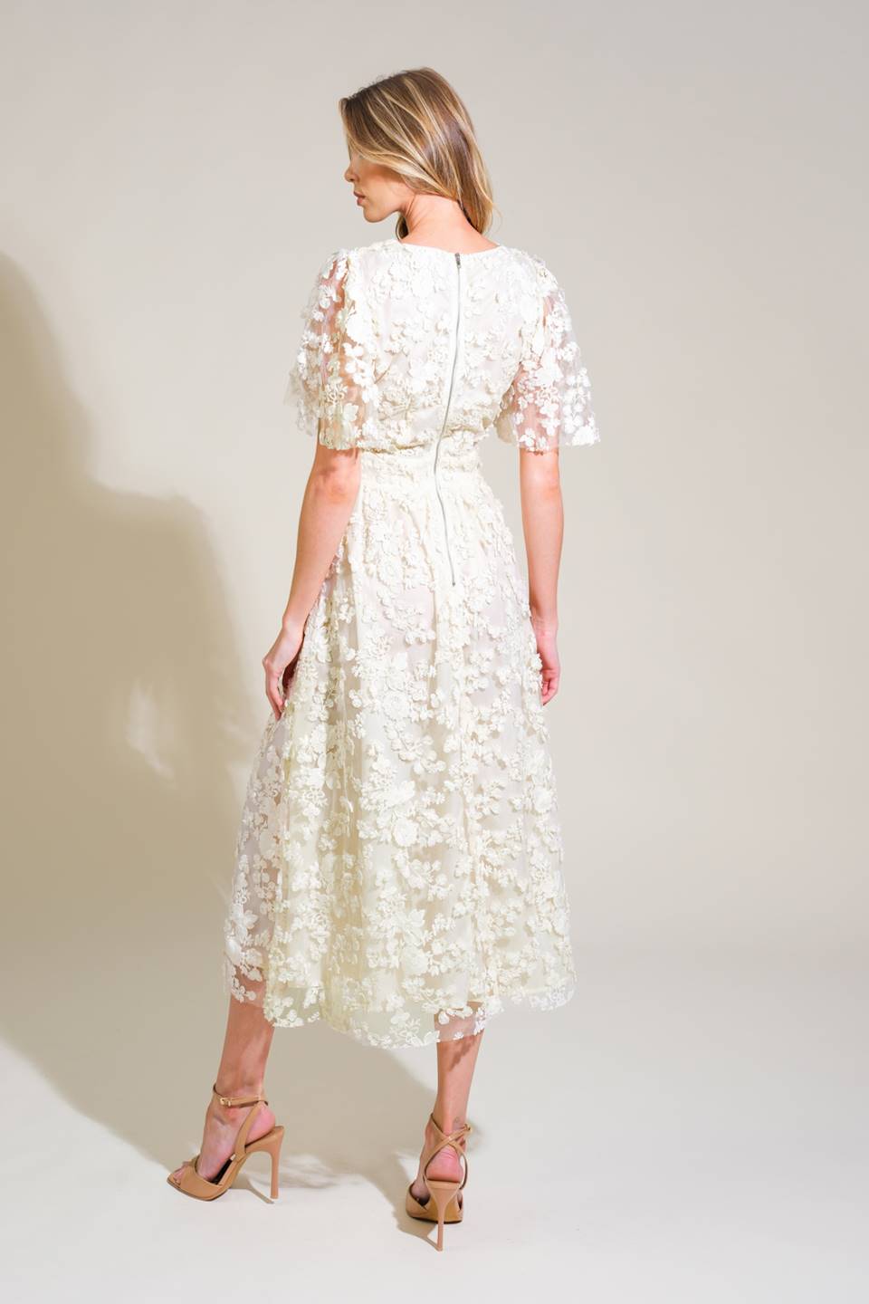 DREAMY BLOSSOM WOVEN LACE MIDI DRESS