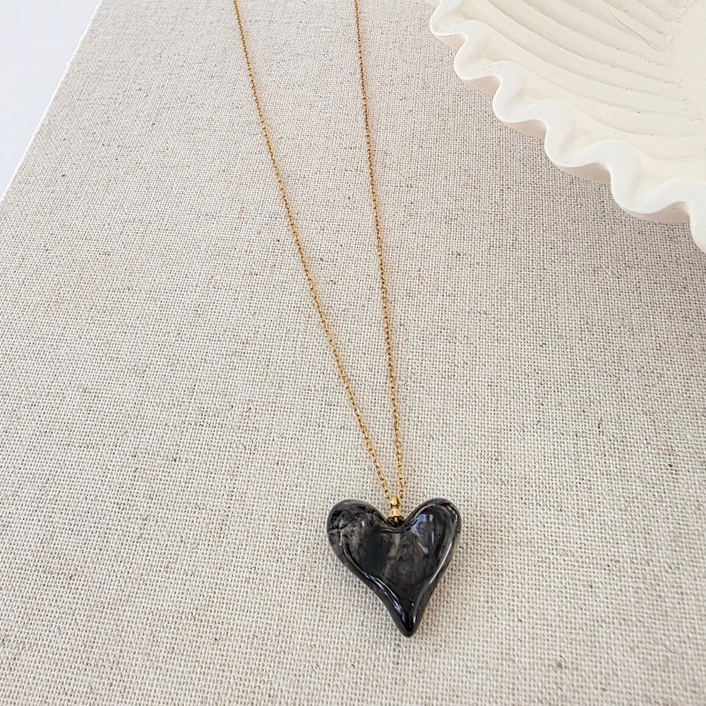 Jan Resin Heart Necklace - WATERPROOF