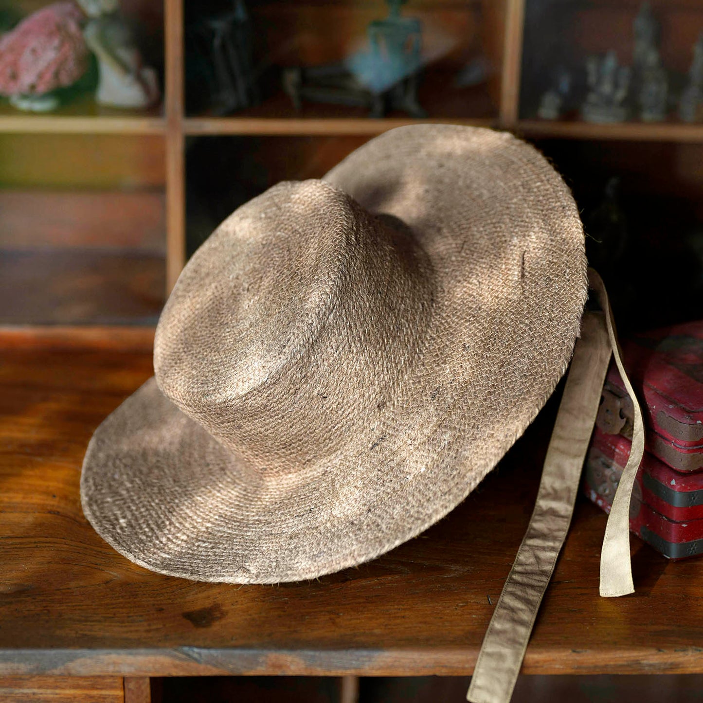 LOLI Jute Straw Hat in Neutral Beige