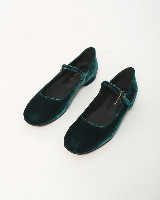 Colette Mary Jane in Verde velvet low heels