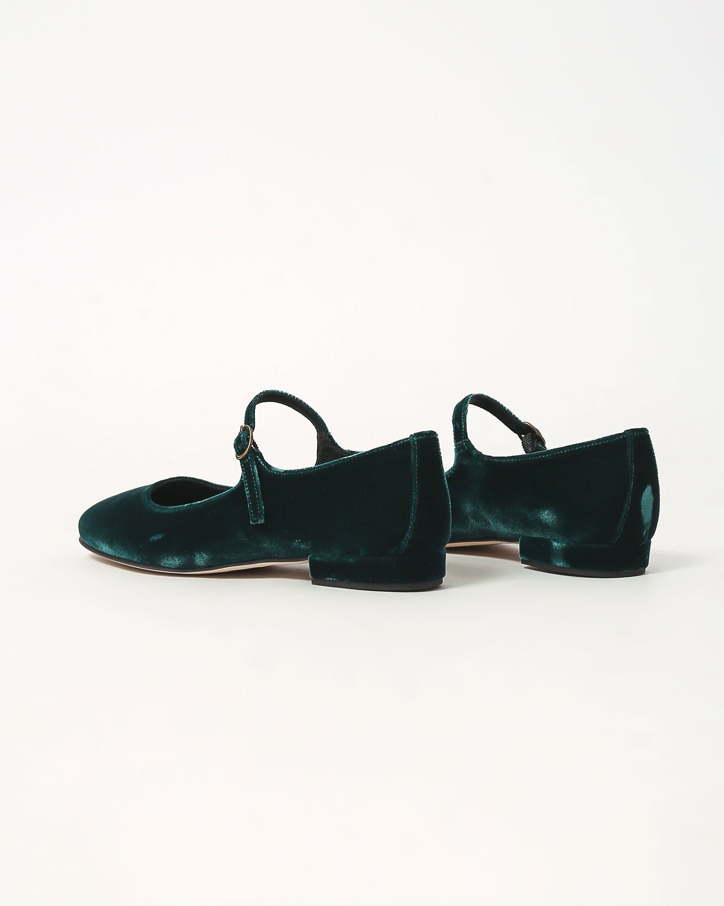 Colette Mary Jane in Verde velvet low heels