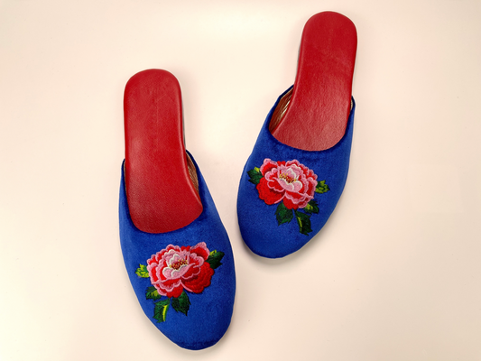 Embroidered peony in Parisienne blue velvet mules slippers
