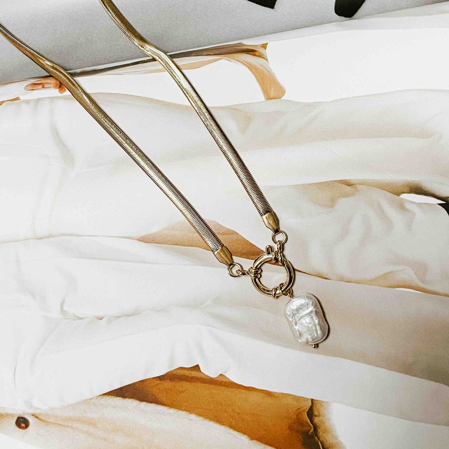 Mother Of Pearl Necklace WATERPROOF