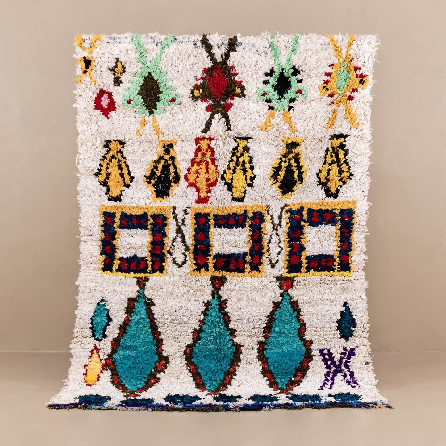 OuedLaou - vintage boucherouite rug